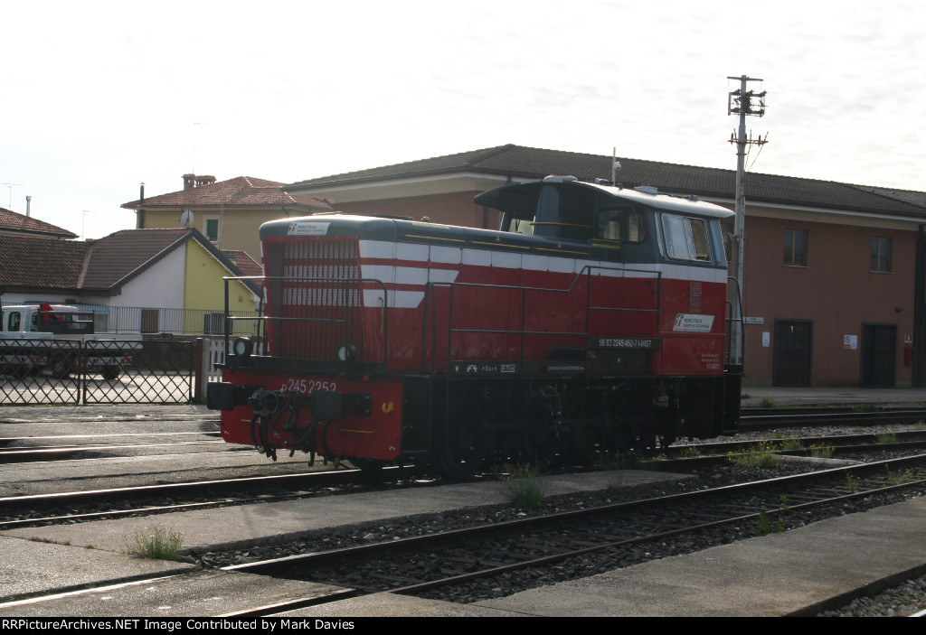 FS D245.2252